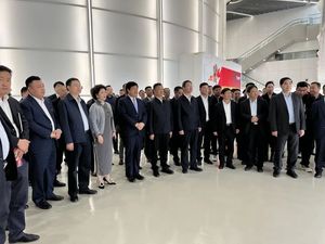陈友翠会长应邀参加驻京省级商会河北行活动