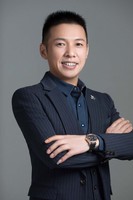 副会长：刘强  北京二贵酒业集团有限公司董事长